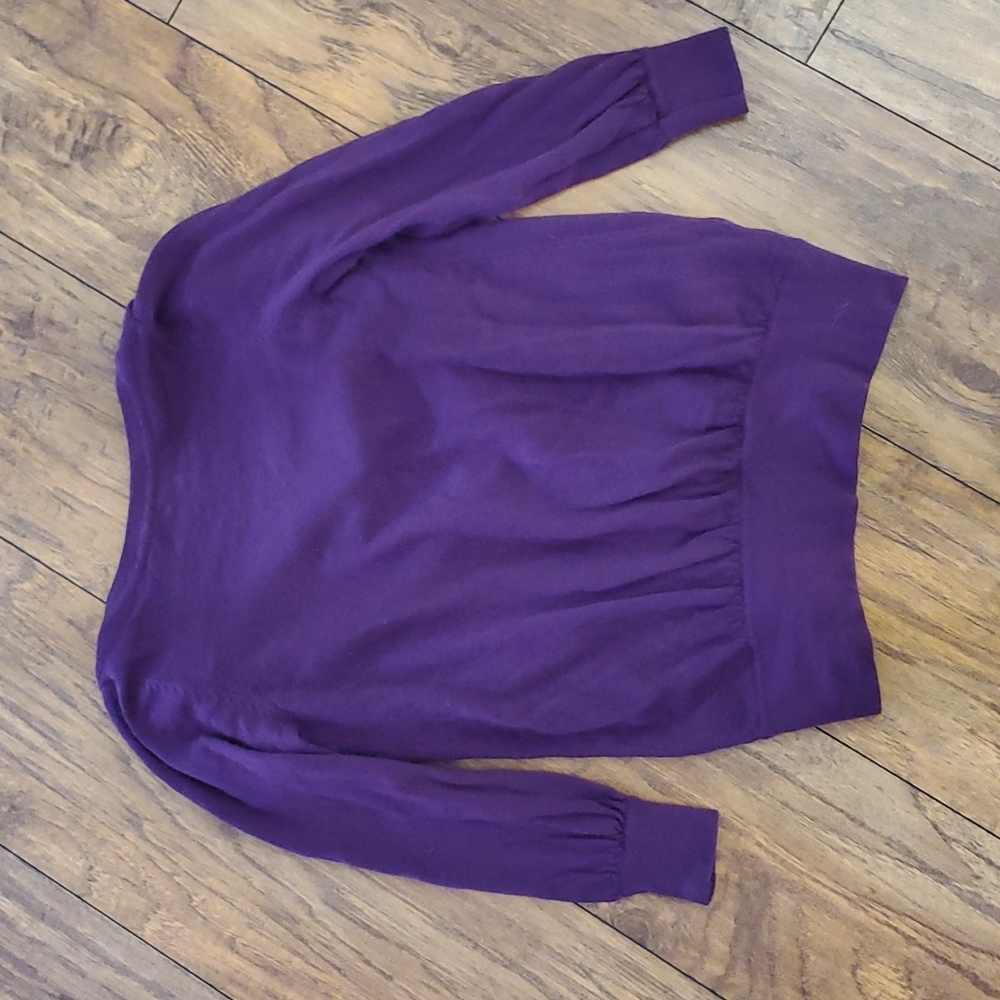 Victoria’s Secret Moda Purple Low Back Sweater XS